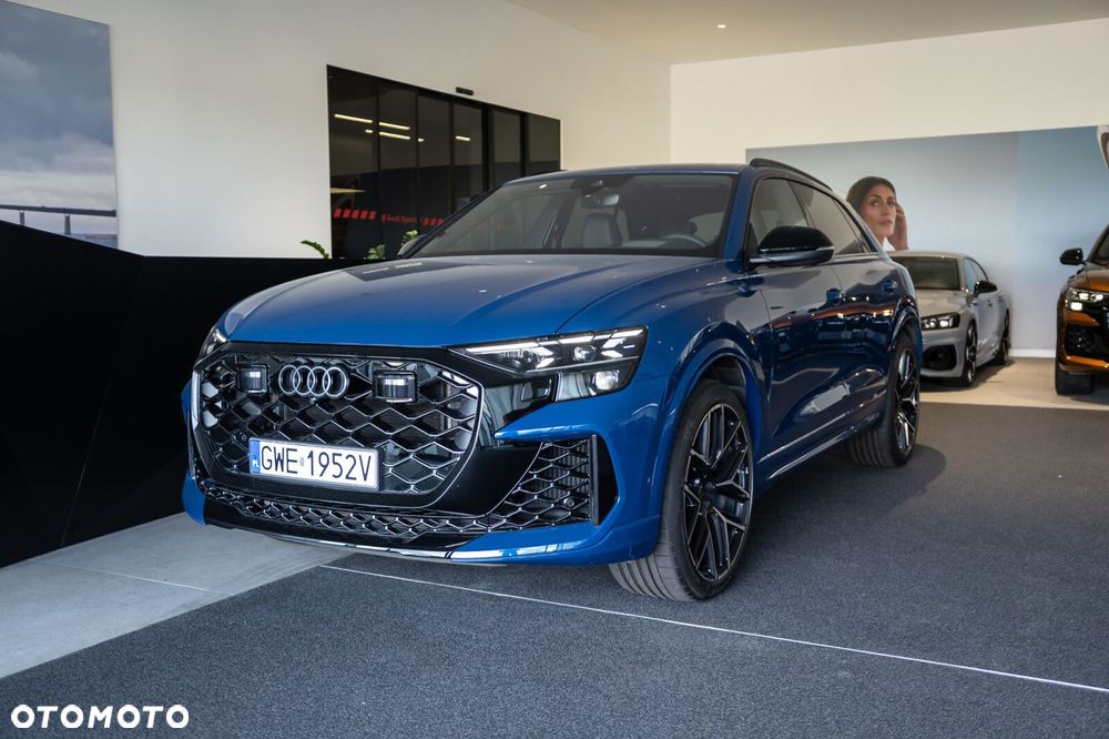 Audi RS Q8 - 2