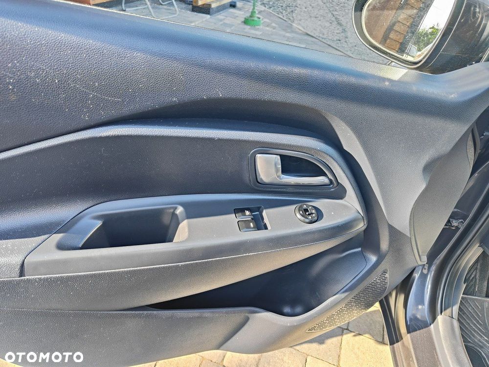 Kia Rio 1.2 Attract - 12