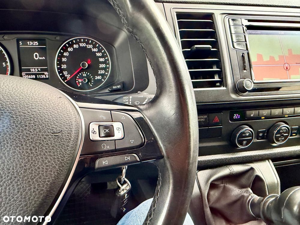 Volkswagen Caravelle 2.0 TDI L2 Highline - 23