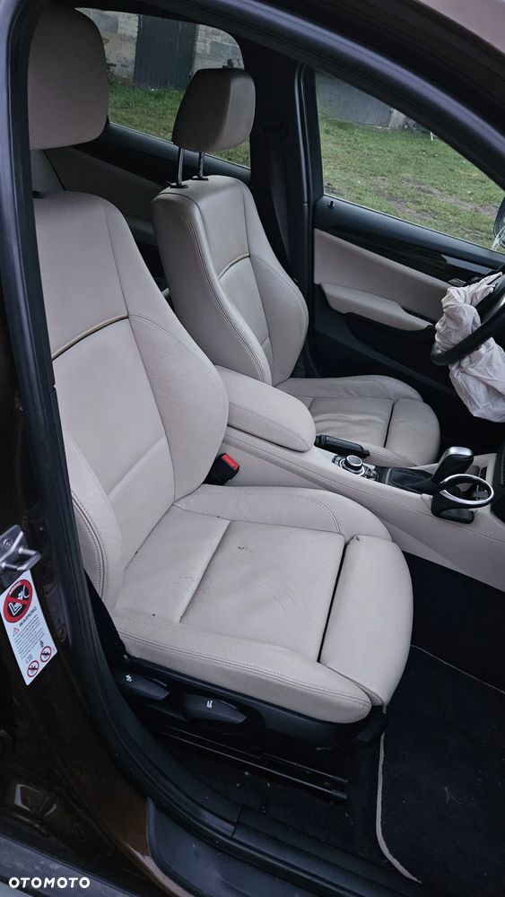 BMW X1 xDrive20d - 9