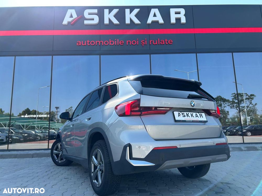 BMW X1 sDrive18d AT - 8