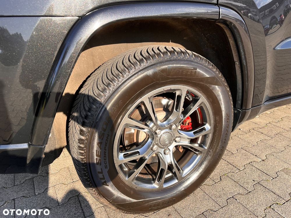 Jeep Grand Cherokee - 9