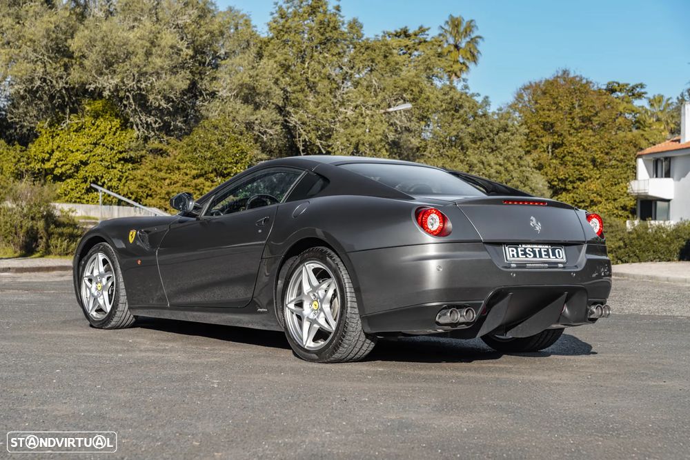 Ferrari 599 - 2