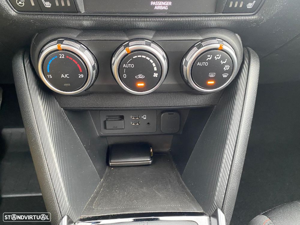 Mazda 2 1.5 e-Skyactiv-G Homura Navi - 22