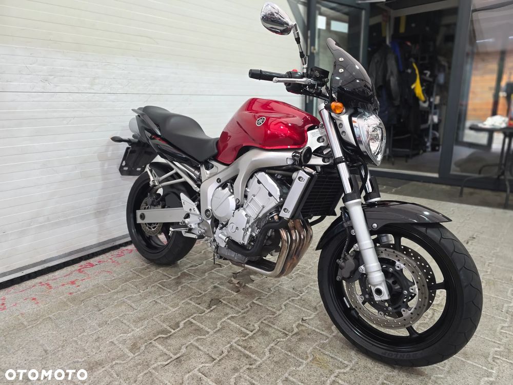 Yamaha FZ - 7