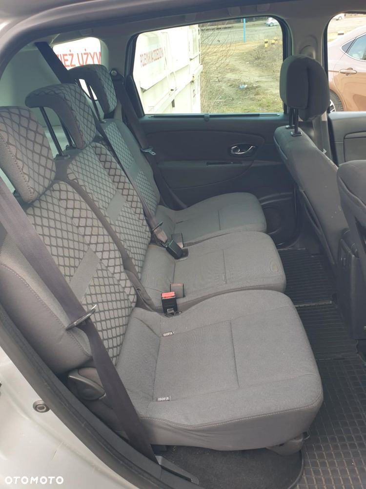Renault Scenic 1.6 dCi Energy Privilege S&S - 18