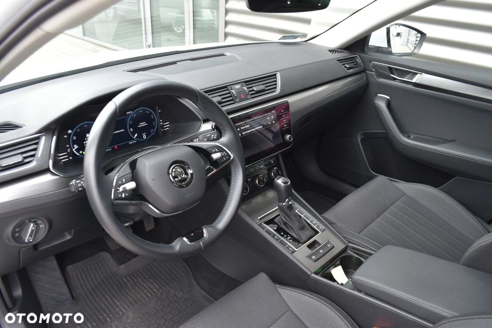Skoda Superb 2.0 TSI Style DSG - 9
