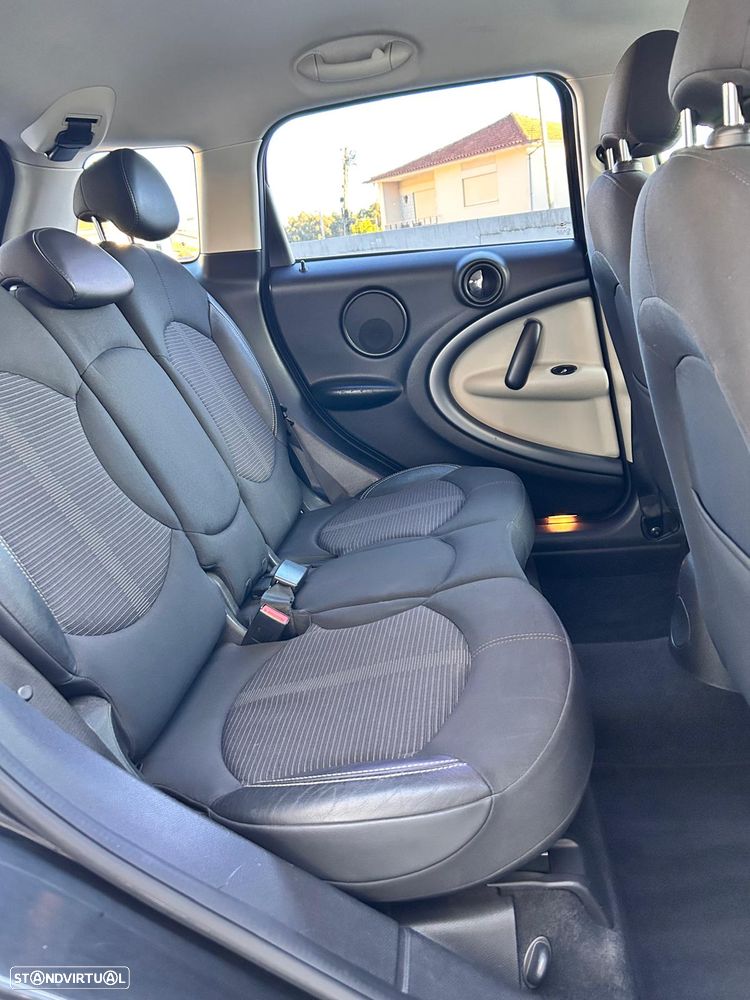 MINI Countryman Cooper SD - 32