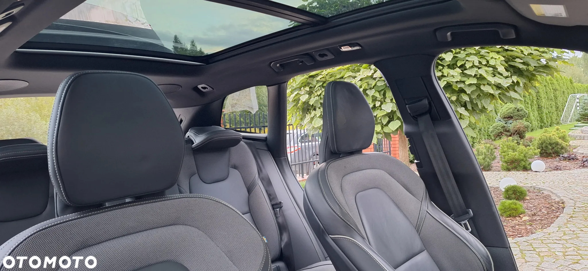 Volvo XC 60 B6 B AWD R-Design - 20
