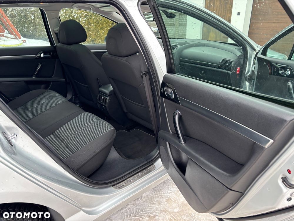 Peugeot 407 2.0 Premium - 21