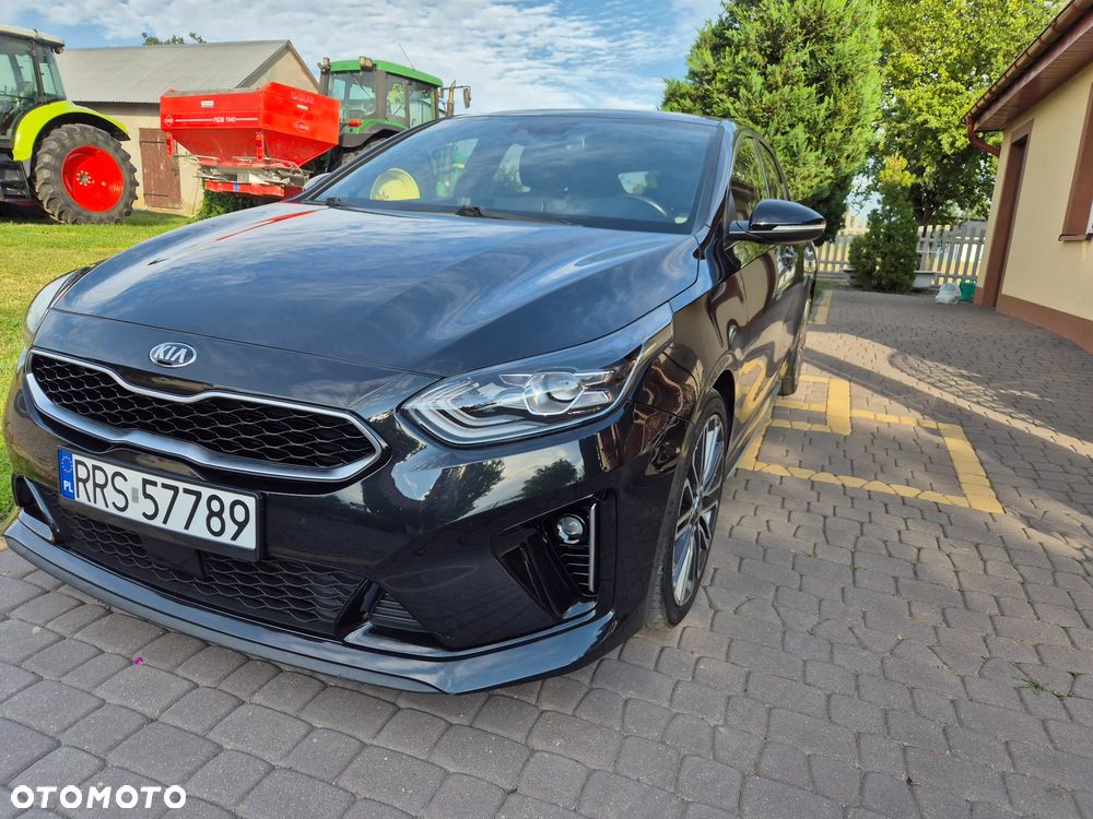 Kia ProCeed 1.6 CRDi GT Line DCT - 3