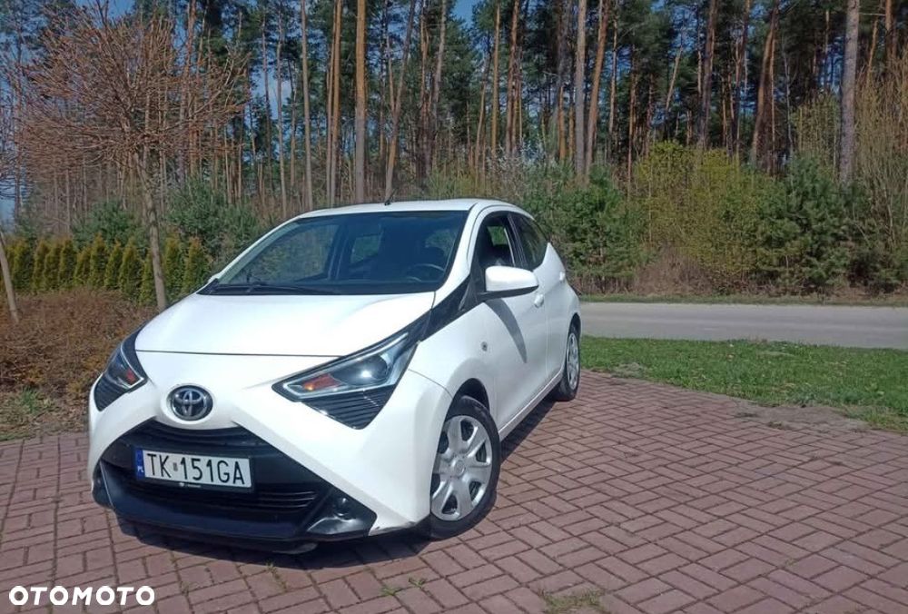 Toyota Aygo 1.0 VVT-i Black Edition - 1