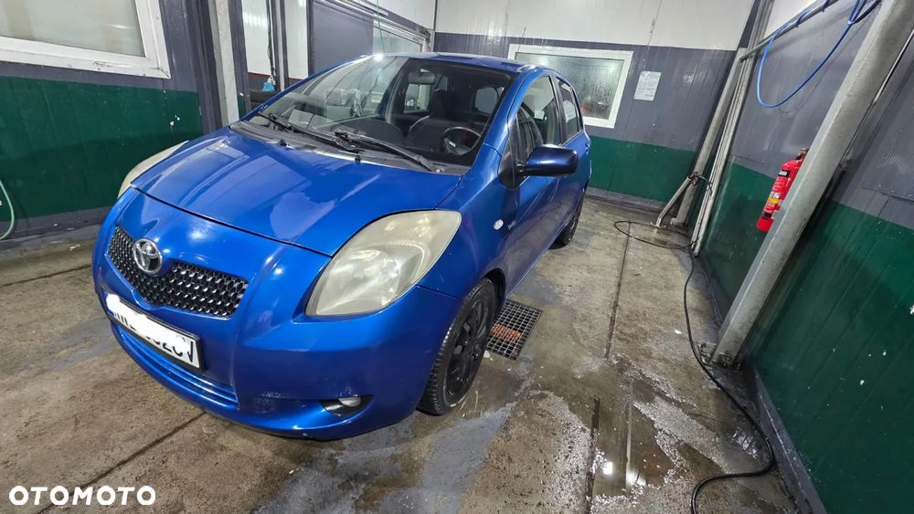 Toyota Yaris 1.4 D-4D Executive - 11