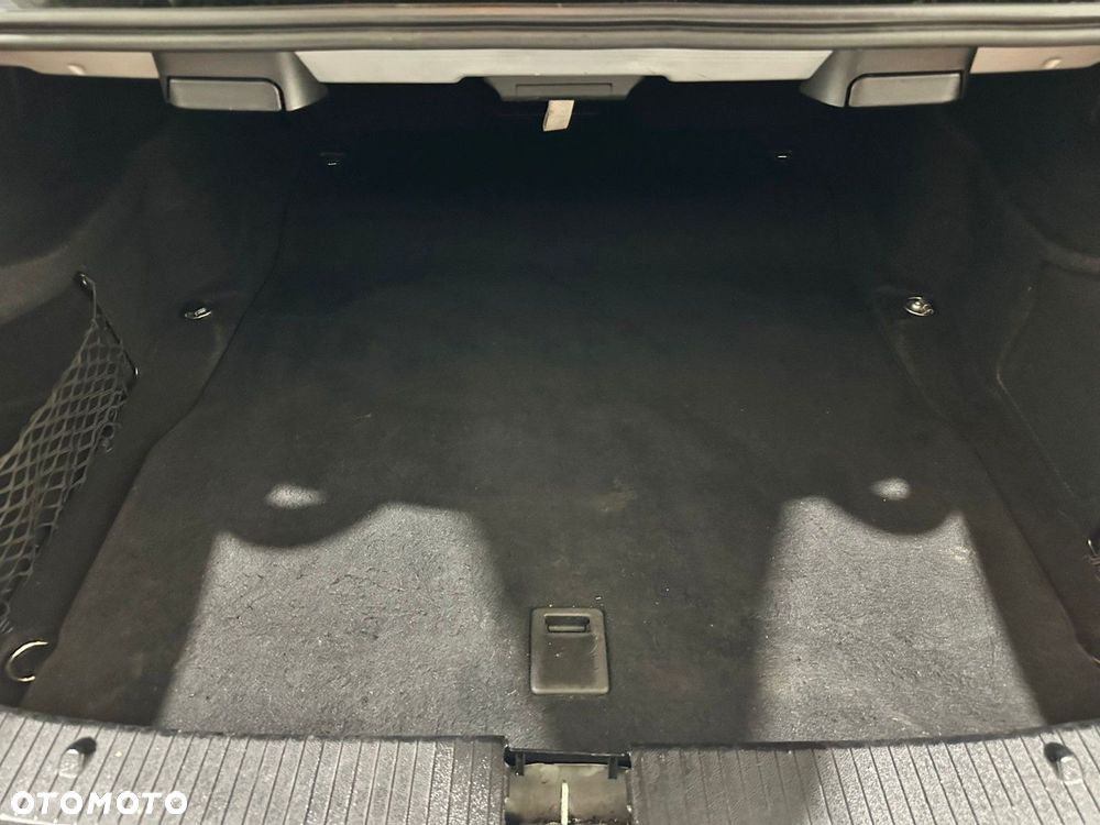 Mercedes-Benz Klasa E - 36