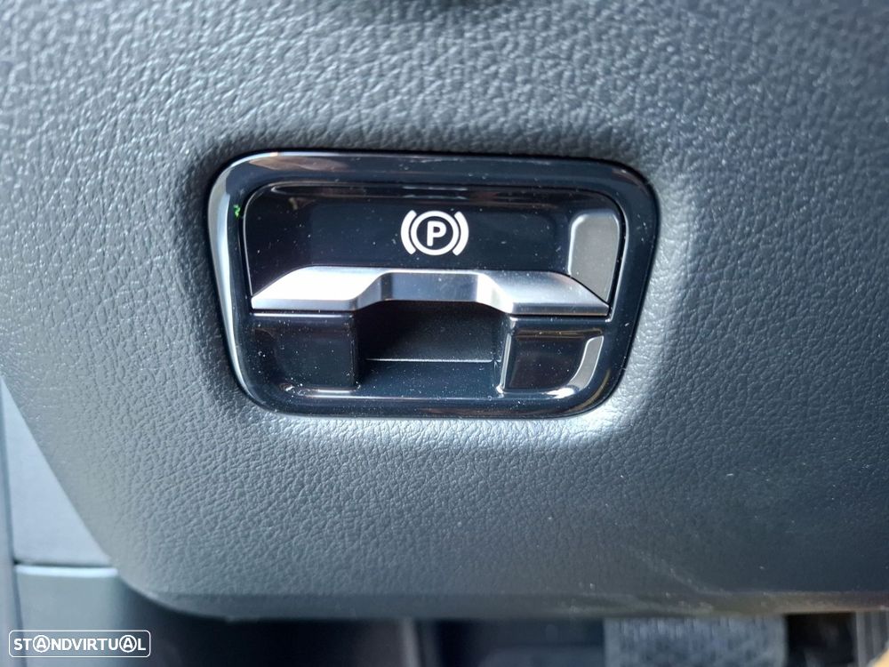 Mercedes-Benz C 300 de Avantgarde - 20