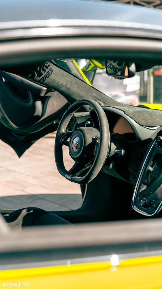 McLaren 570S Coupe Standard - 21