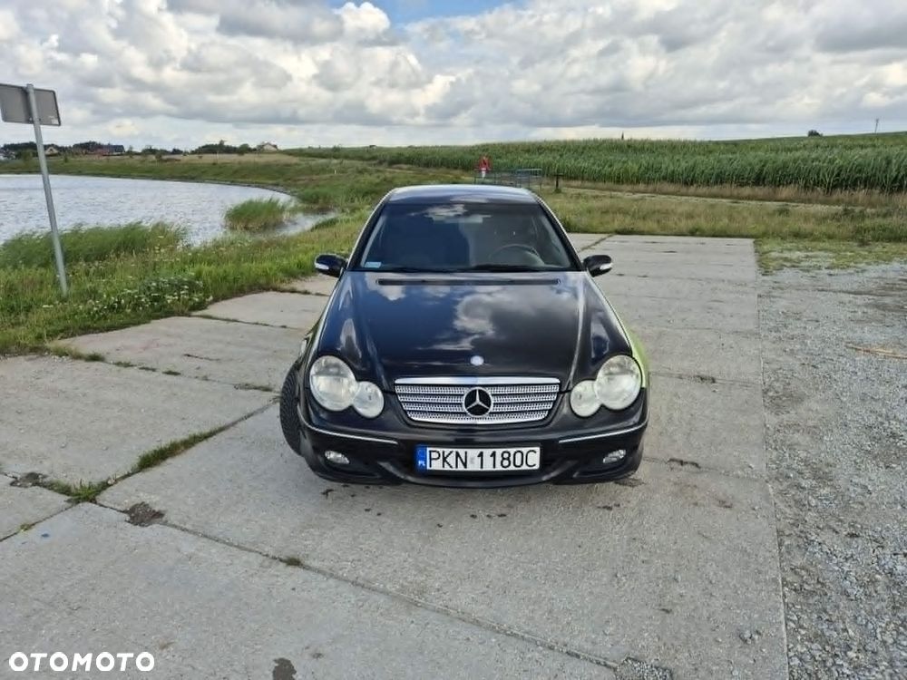 Mercedes-Benz Klasa C 180 Kompressor - 8
