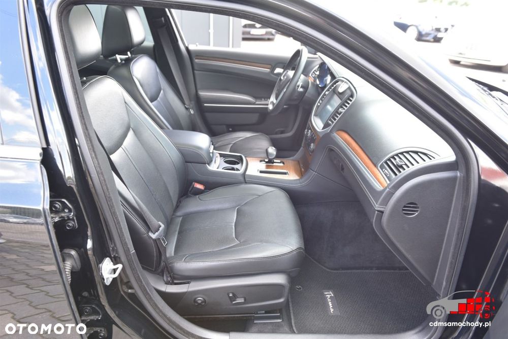 Lancia Thema 3.6 Executive AWD - 22