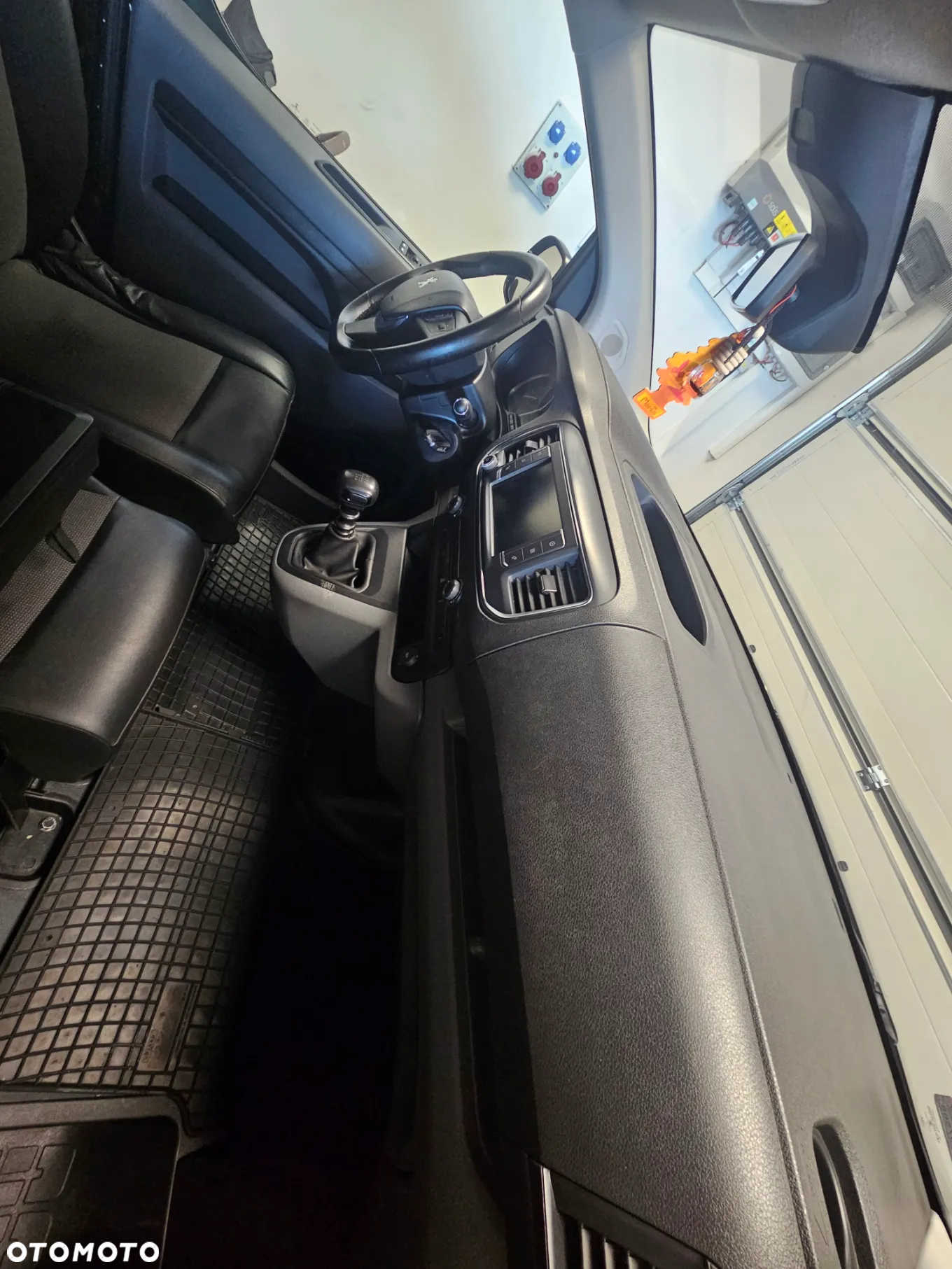Peugeot Expert prestige - 32