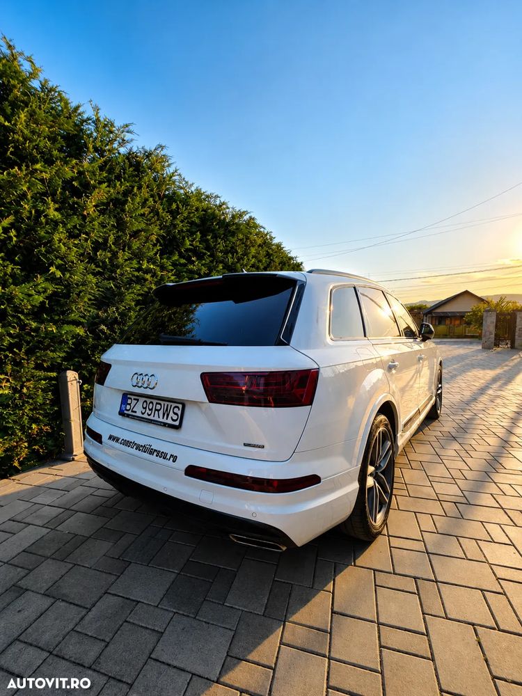 Audi Q7 - 4