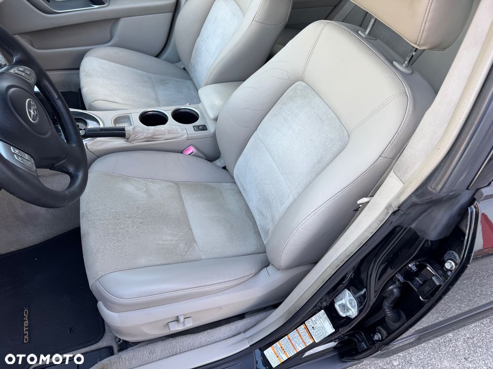 Subaru Outback 2.5RC NAV - 13