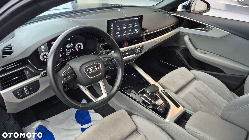 Audi A4 Limousine - 20