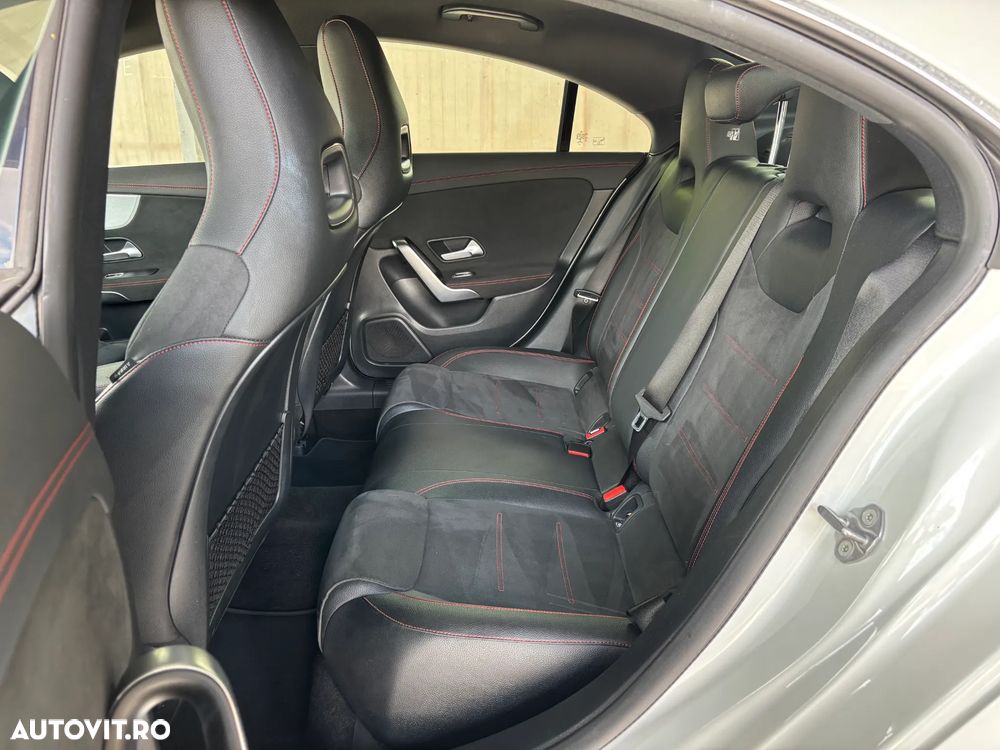 Mercedes-Benz CLA 200 7G-DCT Edition AMG Line - 17
