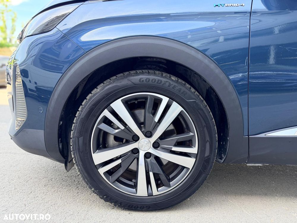 Peugeot 3008 PHEV 300 EAT8 4X4 Allure Pack - 9