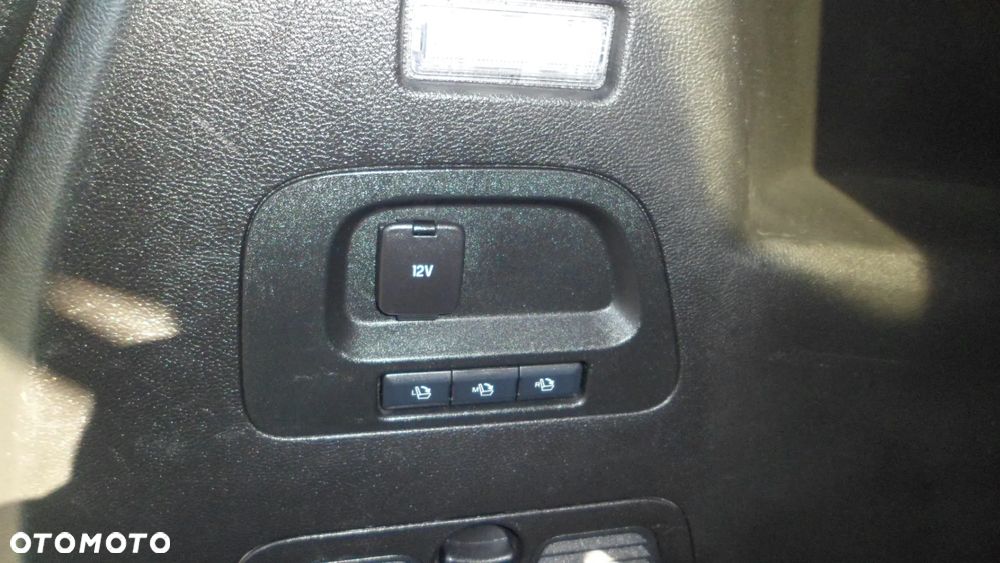 Ford S-Max 2.0 TDCi Titanium - 35