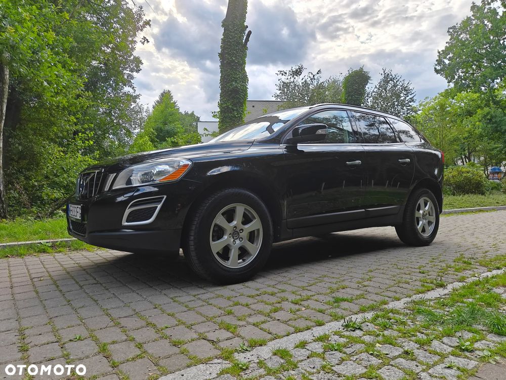 Volvo XC 60 2.4D AWD Momentum - 1