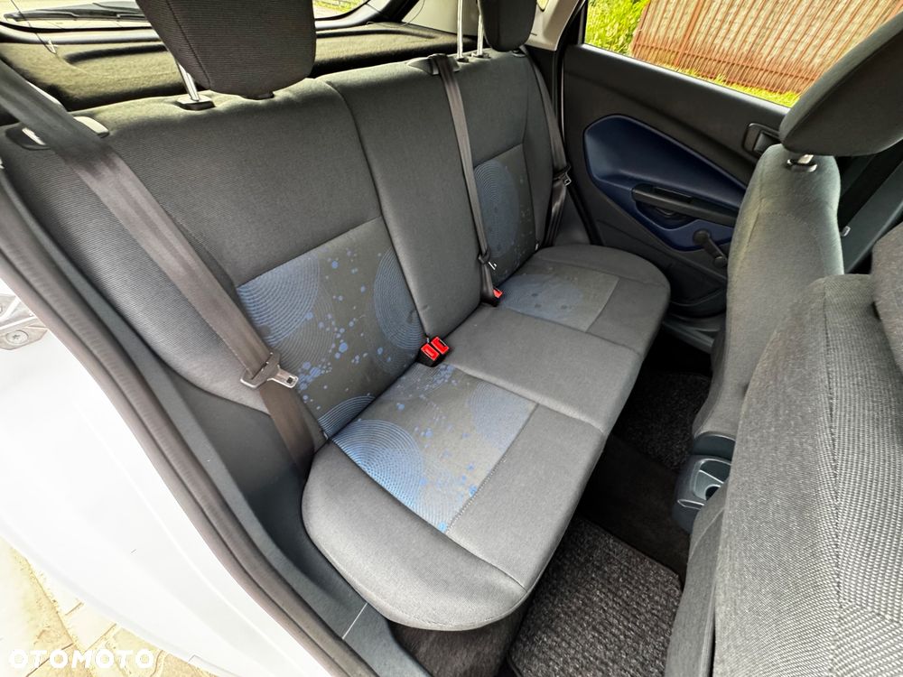 Ford Fiesta - 20