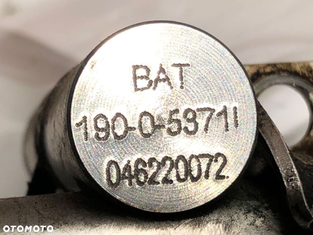 LISTWA WTRYSKOWA  PEUGEOT 5008 (0U_, 0E_) 2009 - 2017 1.6 16V 115 kW [156 KM] benzyna 2009 - 2017 - 4