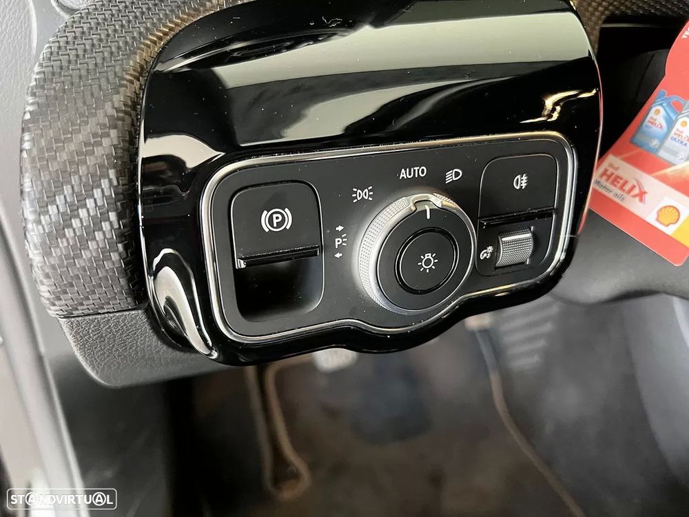 Mercedes-Benz CLA 180 d Shooting Brake Business Solutions - 22