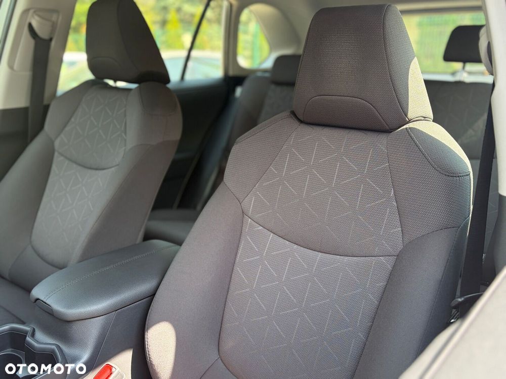 Toyota RAV4 - 34