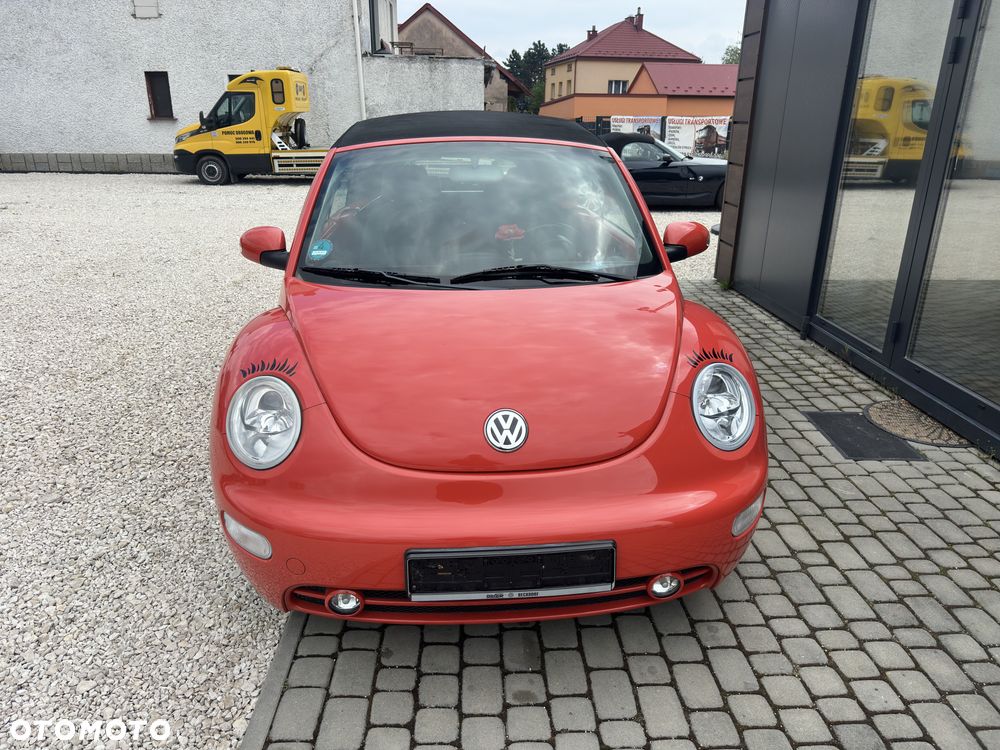 Volkswagen New Beetle - 2