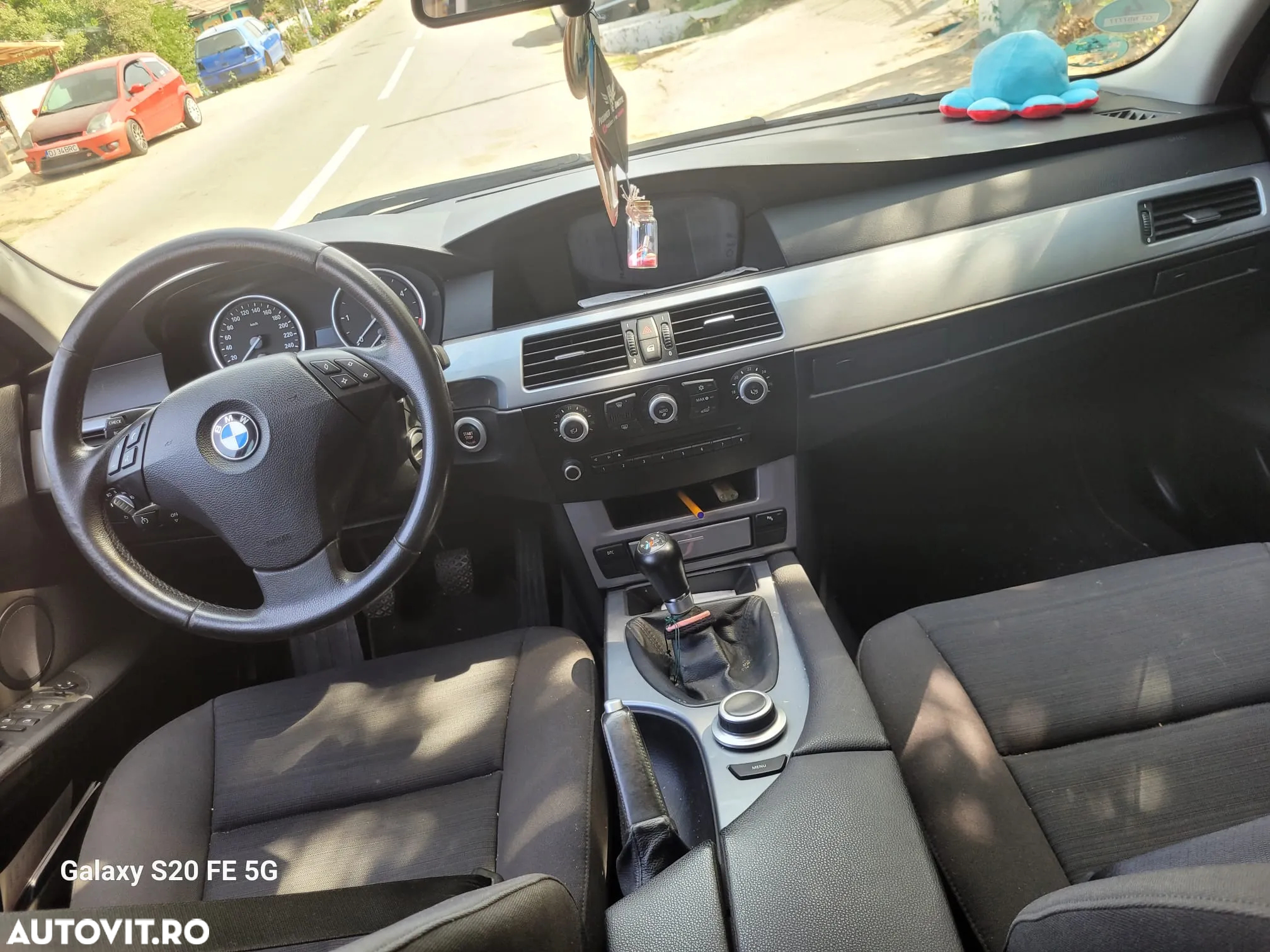 BMW Seria 5 520d - 7