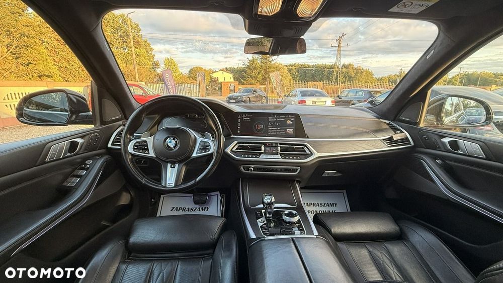 BMW X7 - 29