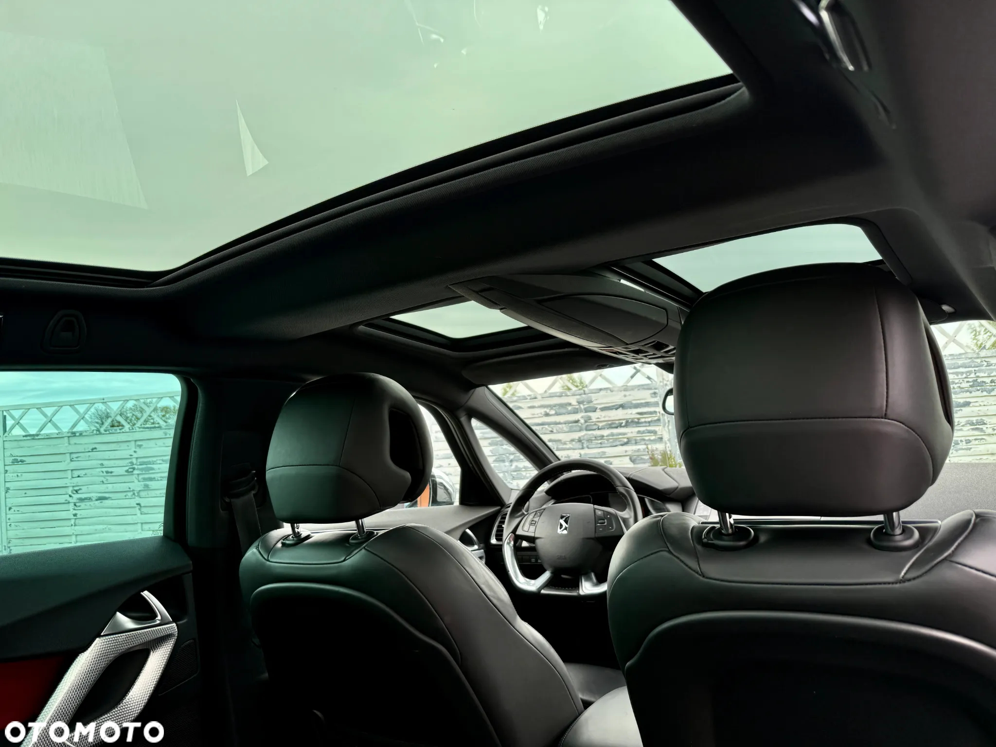 Citroën DS5 THP 200 SoChic - 19