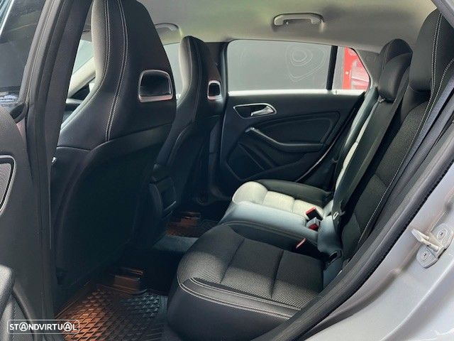 Mercedes-Benz CLA 200 - 11