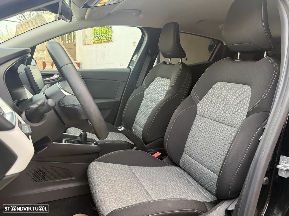 Renault Clio 1.0 TCe Evolution Bi-Fuel - 12