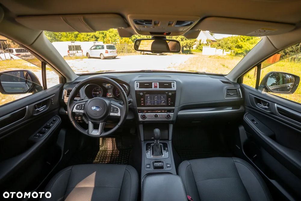 Subaru Outback 2.0 D Comfort AT - 39
