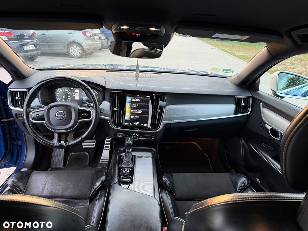 Volvo V90 D3 R-Design - 10