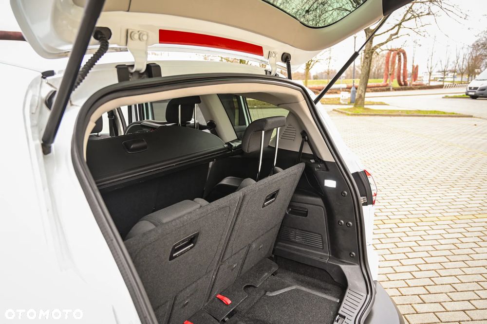 Ford S-Max 2.0 TDCi Titanium - 27