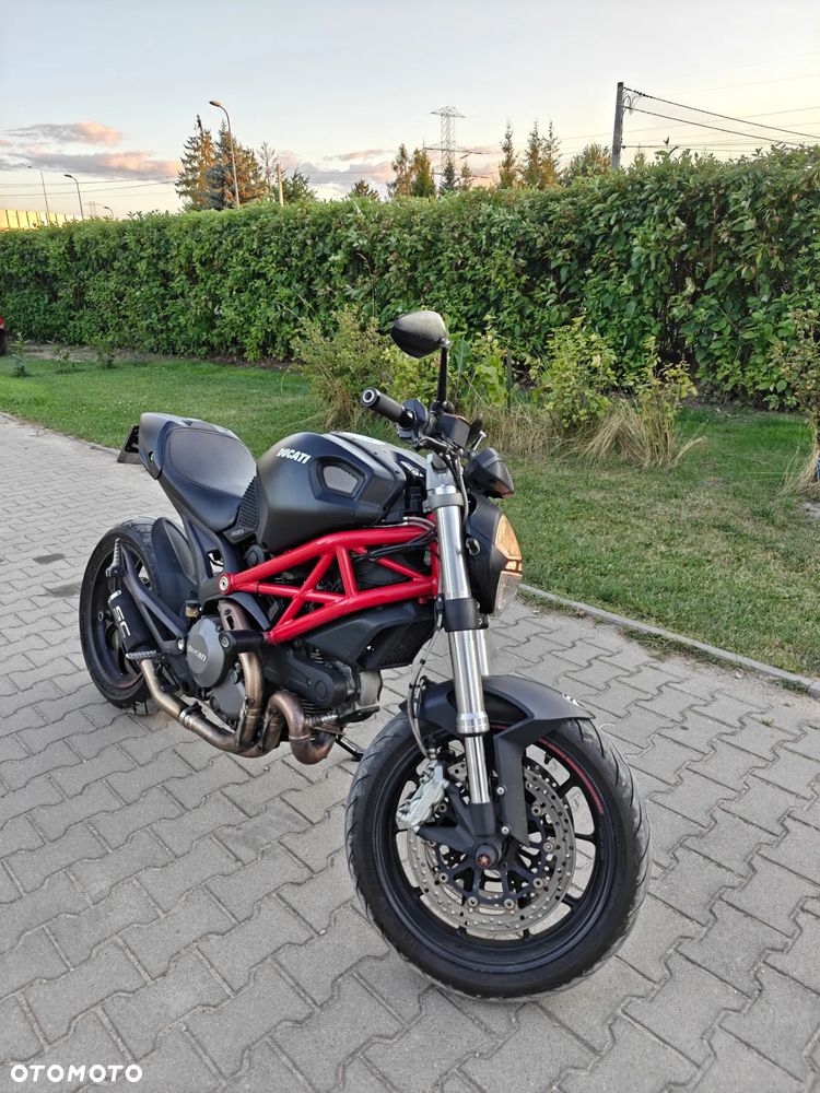 Ducati Monster - 2