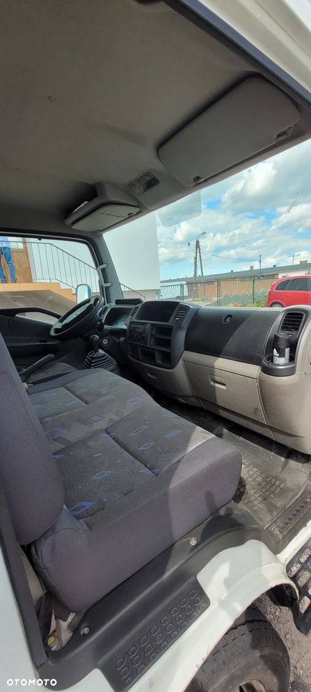Nissan cabstar - 5