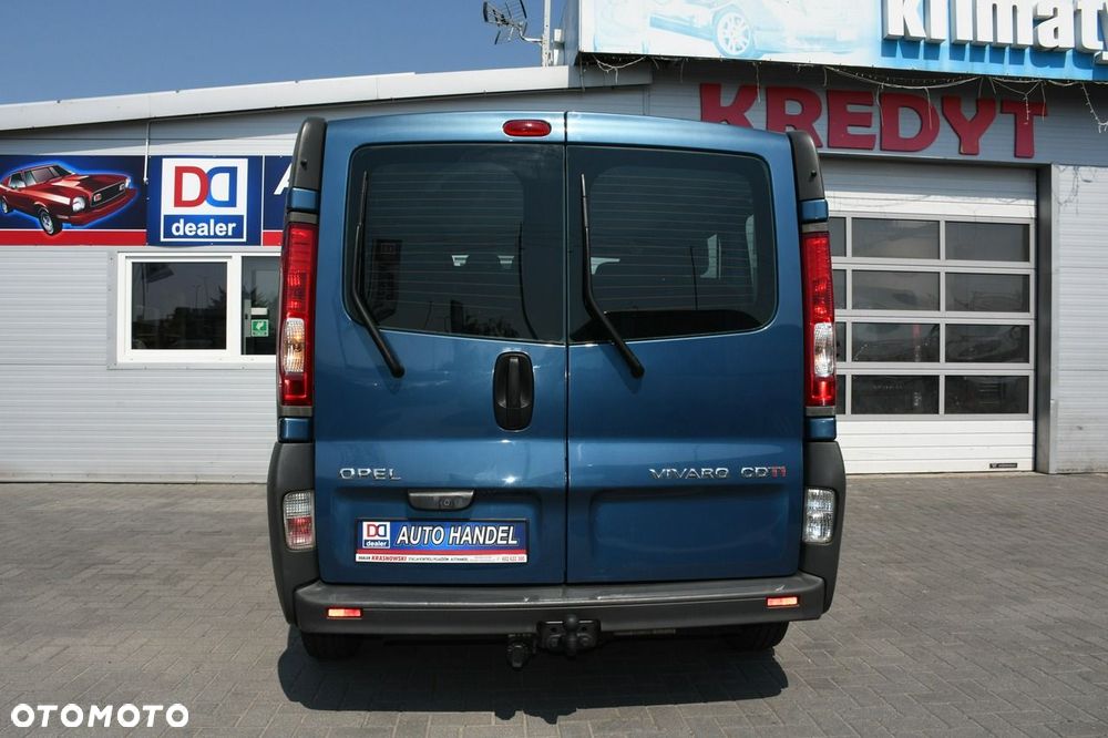 Opel Vivaro - 13
