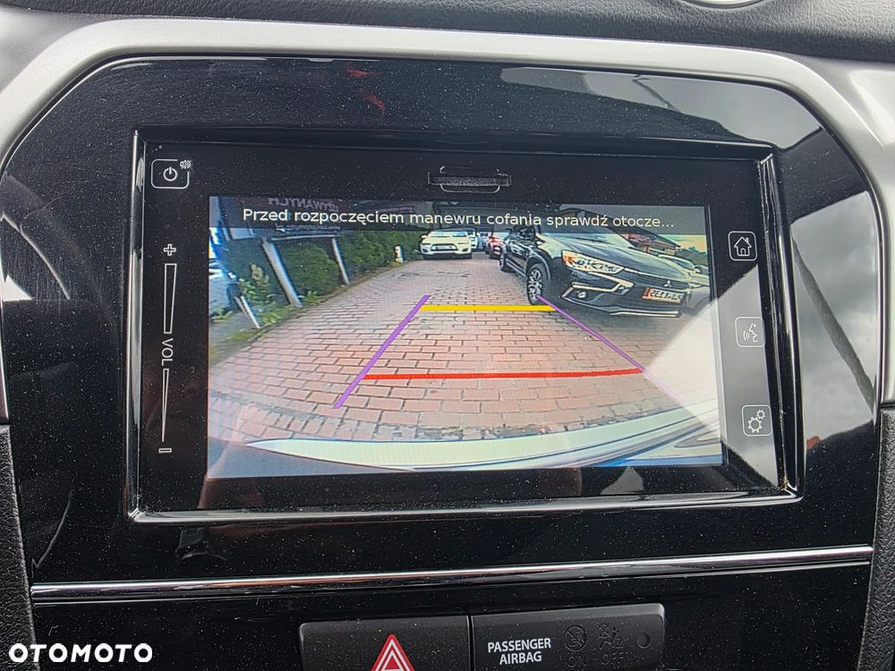 Suzuki Vitara 1.4 Boosterjet Hybrid Club - 19