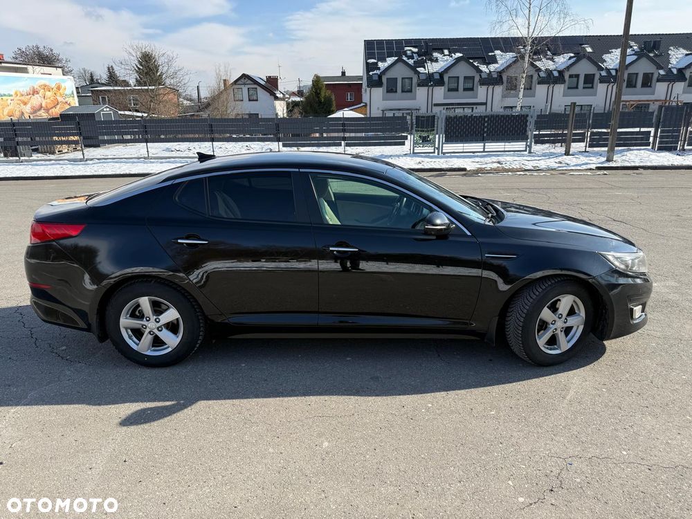 Kia Optima - 10