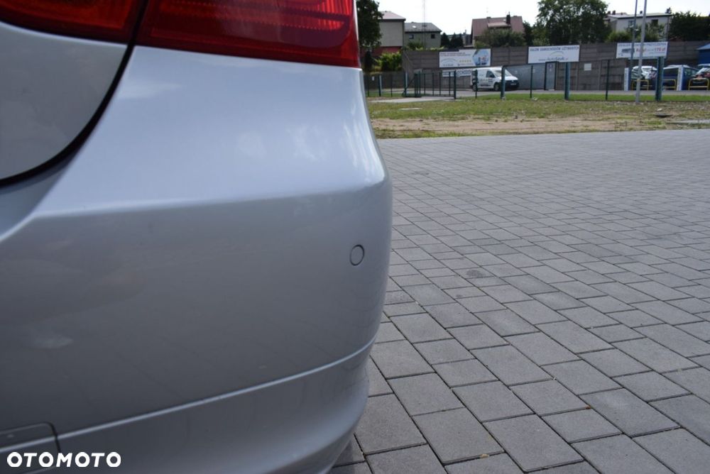 BMW Seria 3 - 11
