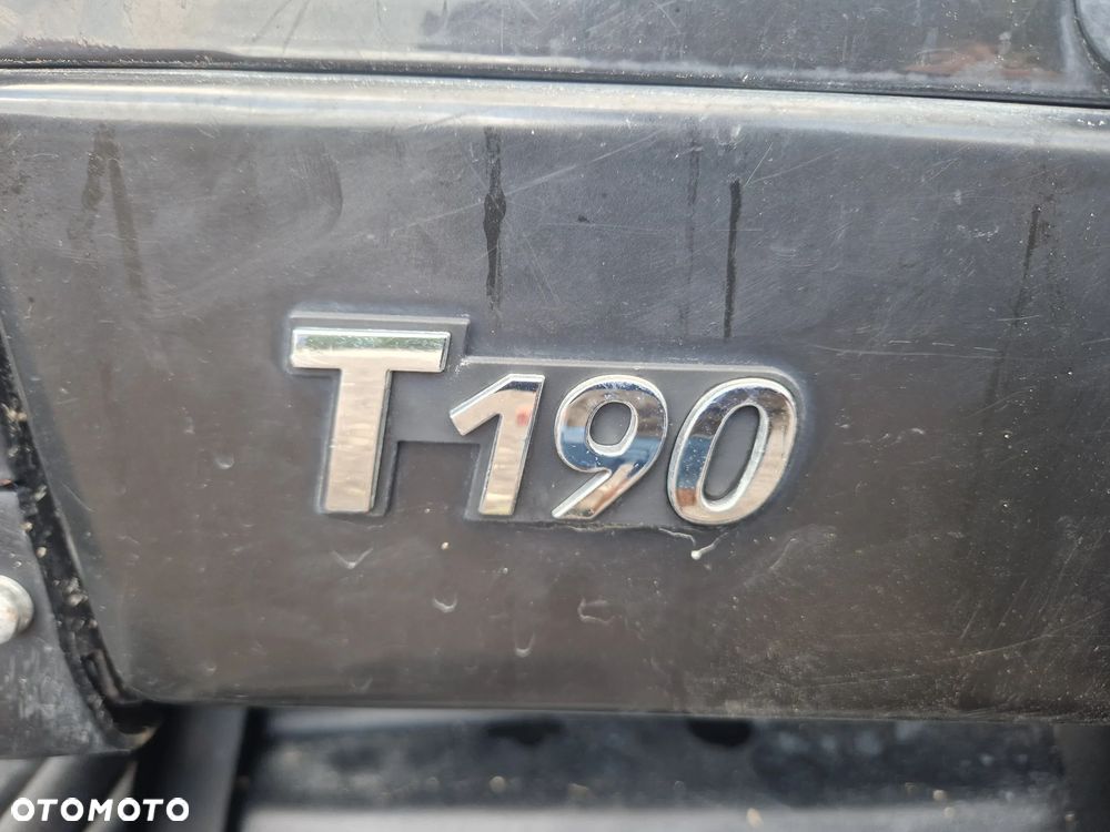 Valtra T190 HiTech PEŁZAKI SPRĘŻARKA - 33